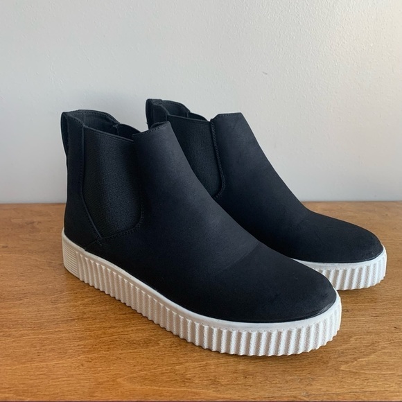 Susina Black Platform Chelsea Ankle Sneaker Boot Slip On Pull On - Picture 8 of 15